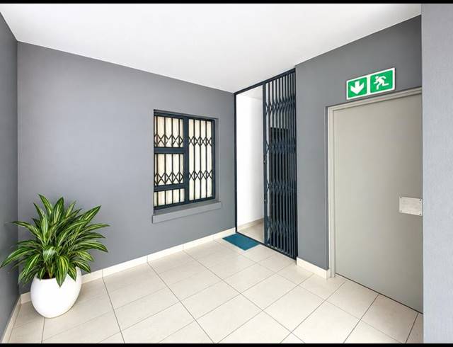 3 BEDROOM APARTMENT FOR SALE IN NEW TOWN CENTRE